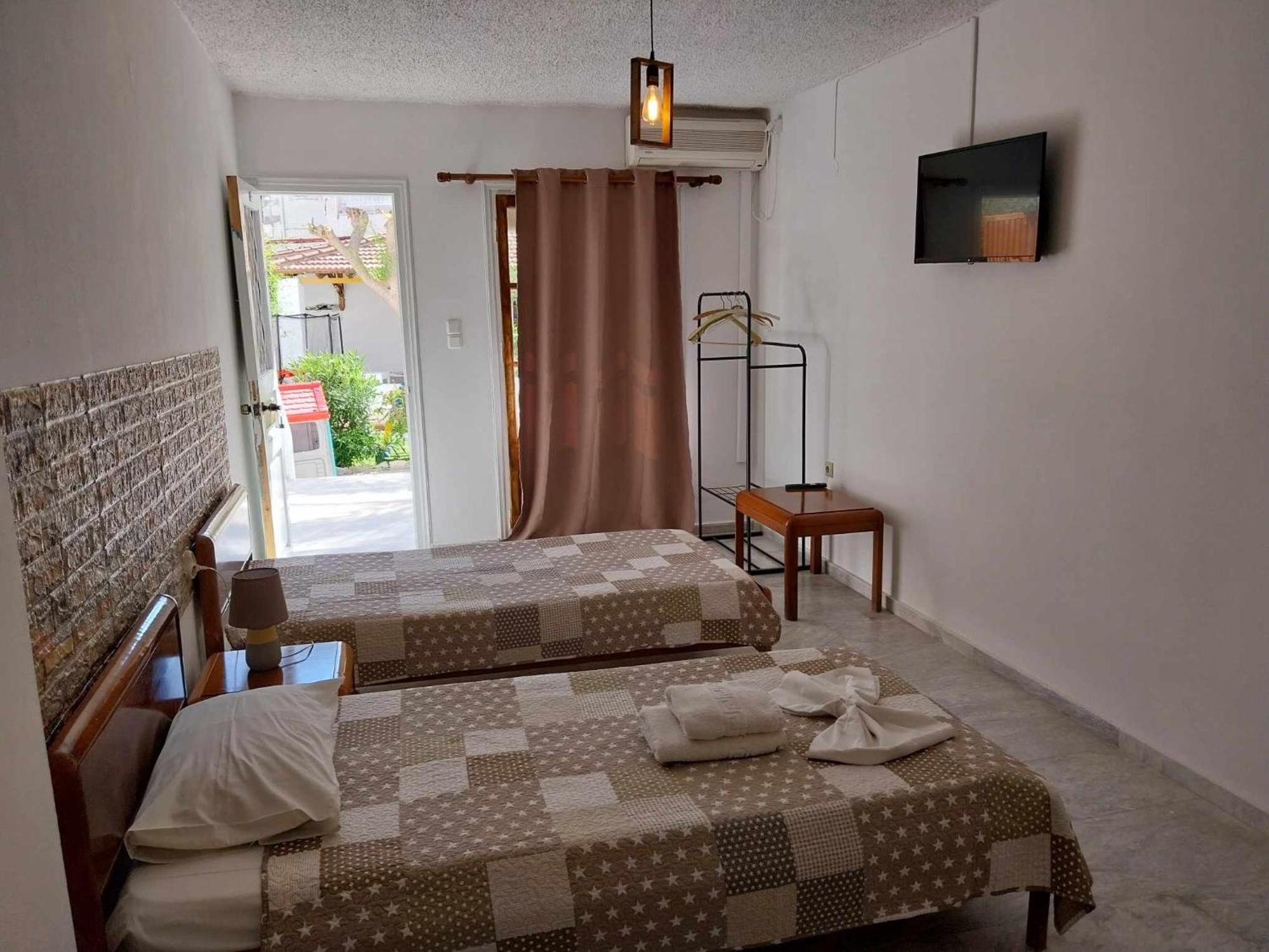 Katerina Apartments Kálymnos Екстериор снимка